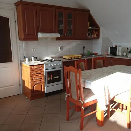 Guest house Be-la Vendeghaz *