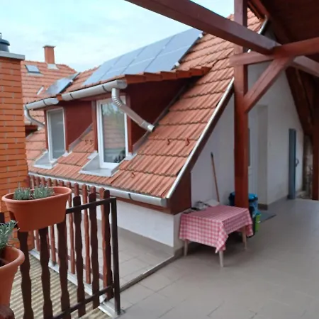Guest house Be-la Vendeghaz Szomolya